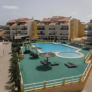 https://vila-cabral-2-apartments.cape-verdehotels.com