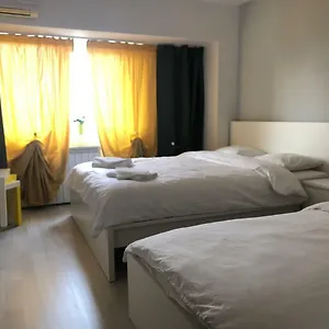 rezervați aici